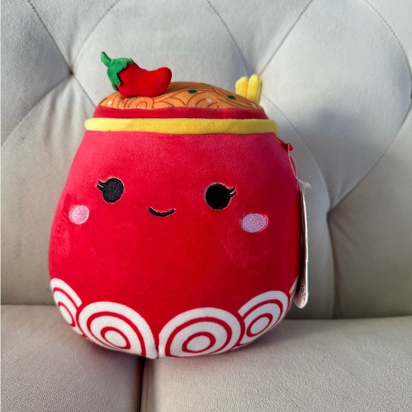 Squishmallows Other - Odion noodles 7 inch squishmallows